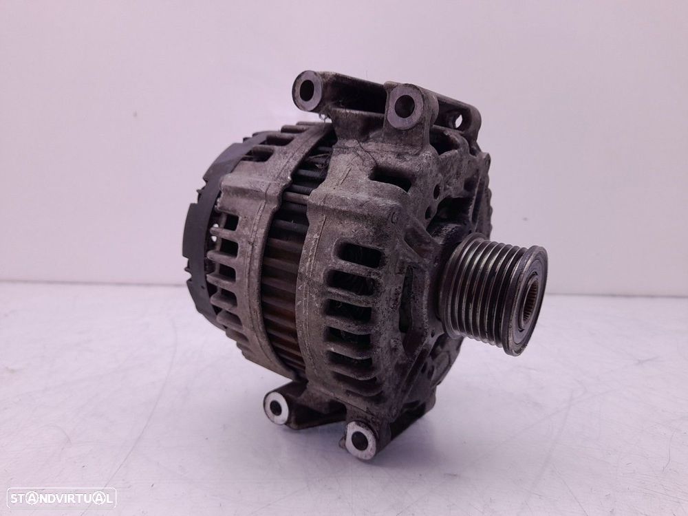 Alternador MERCEDES-BENZ CLS (C219) - 1
