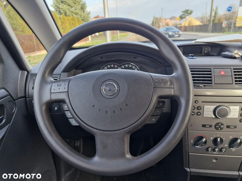 Opel Meriva 1.6 16V Cosmo - 9