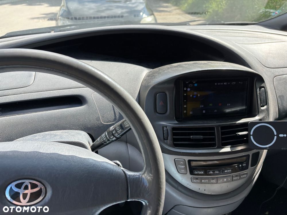 Toyota Previa 2.0 D-4D Luna - 4