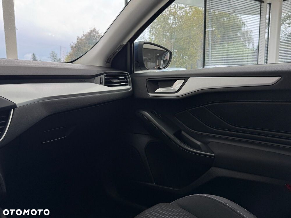 Ford Focus - 26