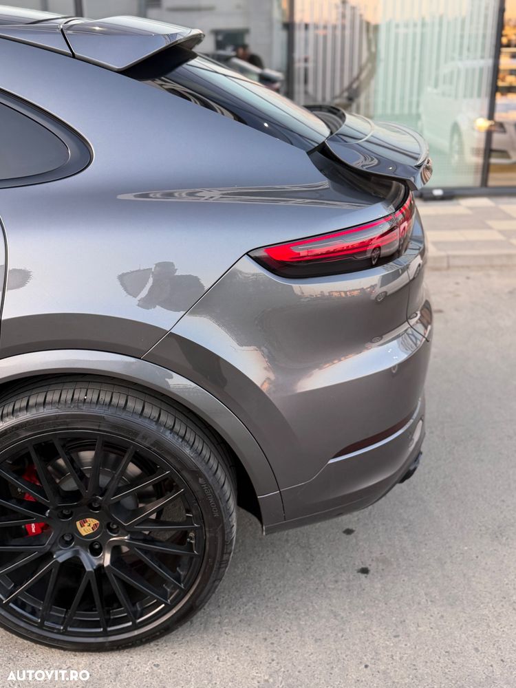 Porsche Cayenne Standard - 8