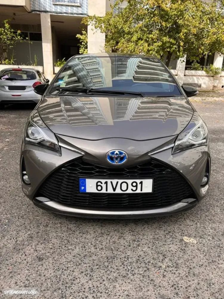 Toyota Yaris 1.5 HSD Square Collec.Bronze - 1