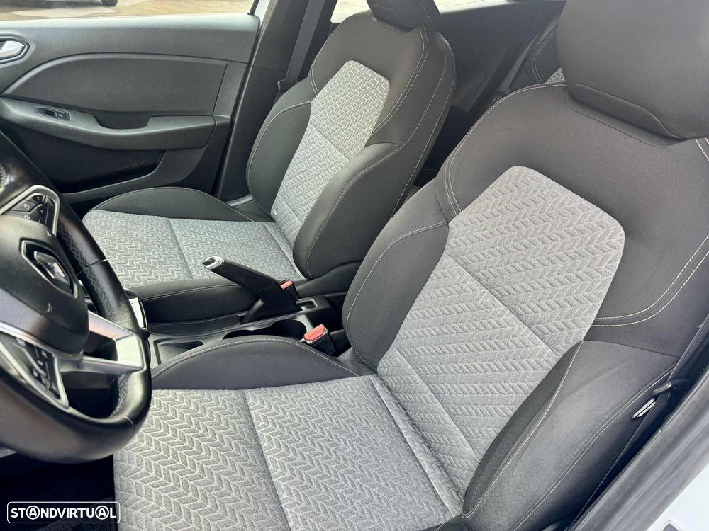 Renault Clio 1.5 Blue dCi Limited - 9