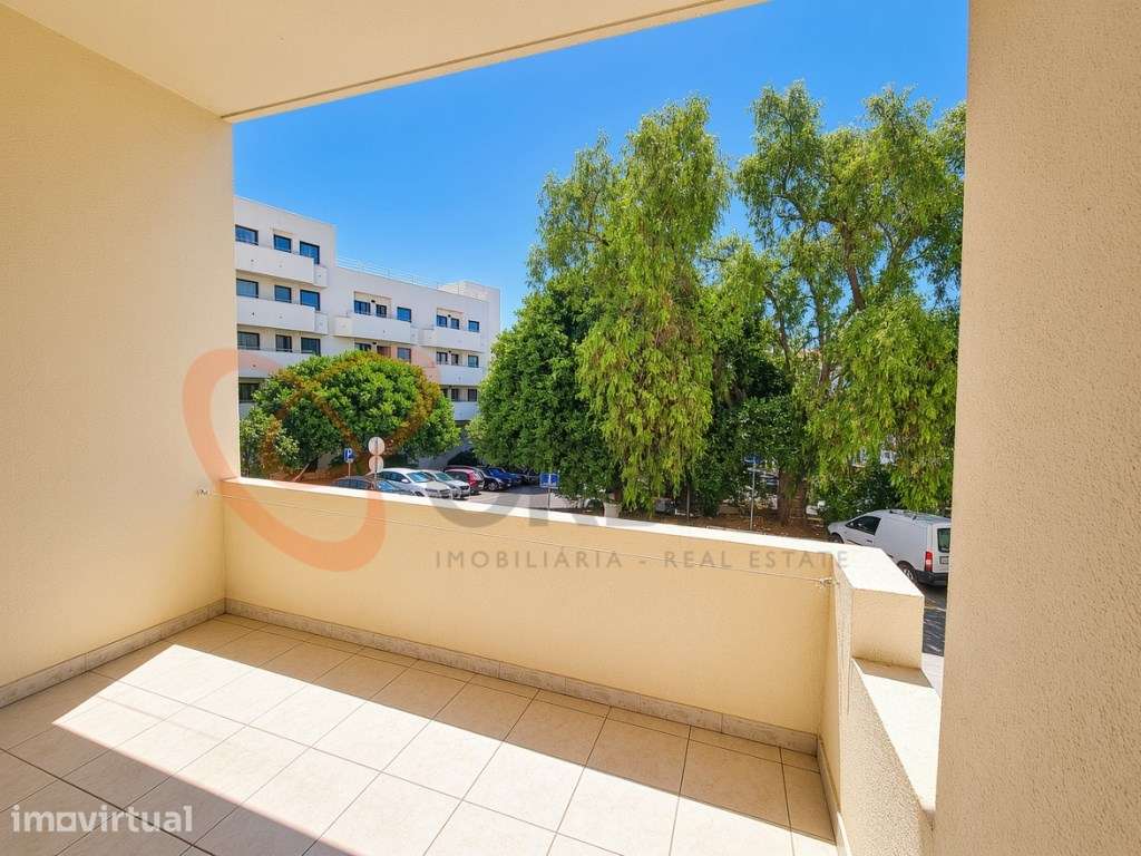 Apartamento T0+1 à Venda em Areias de São João - Excelente Oportuni... - Grande imagem: 2/9