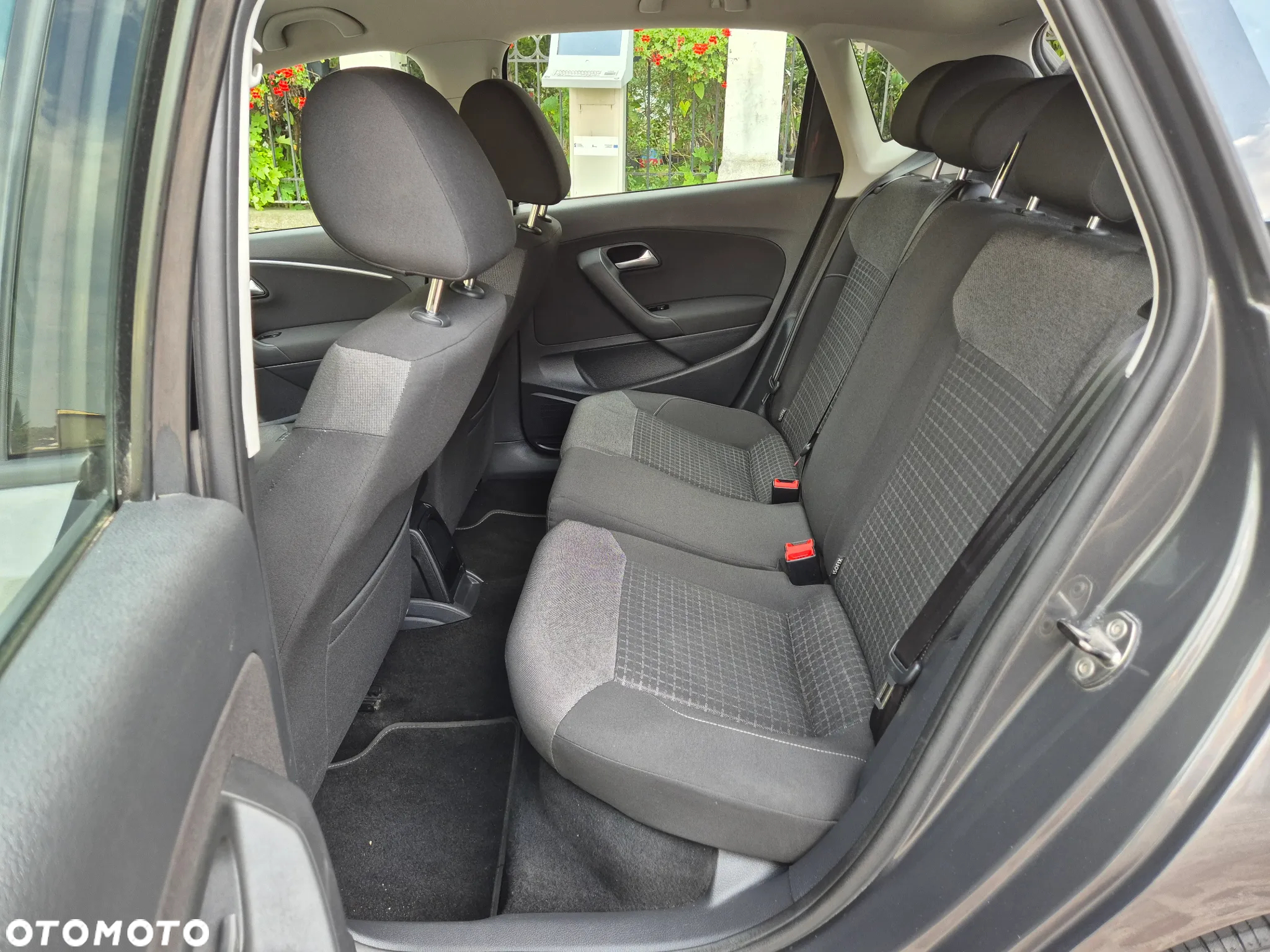 Volkswagen Polo 1.4 TDI (Blue Motion Technology) Highline - 18