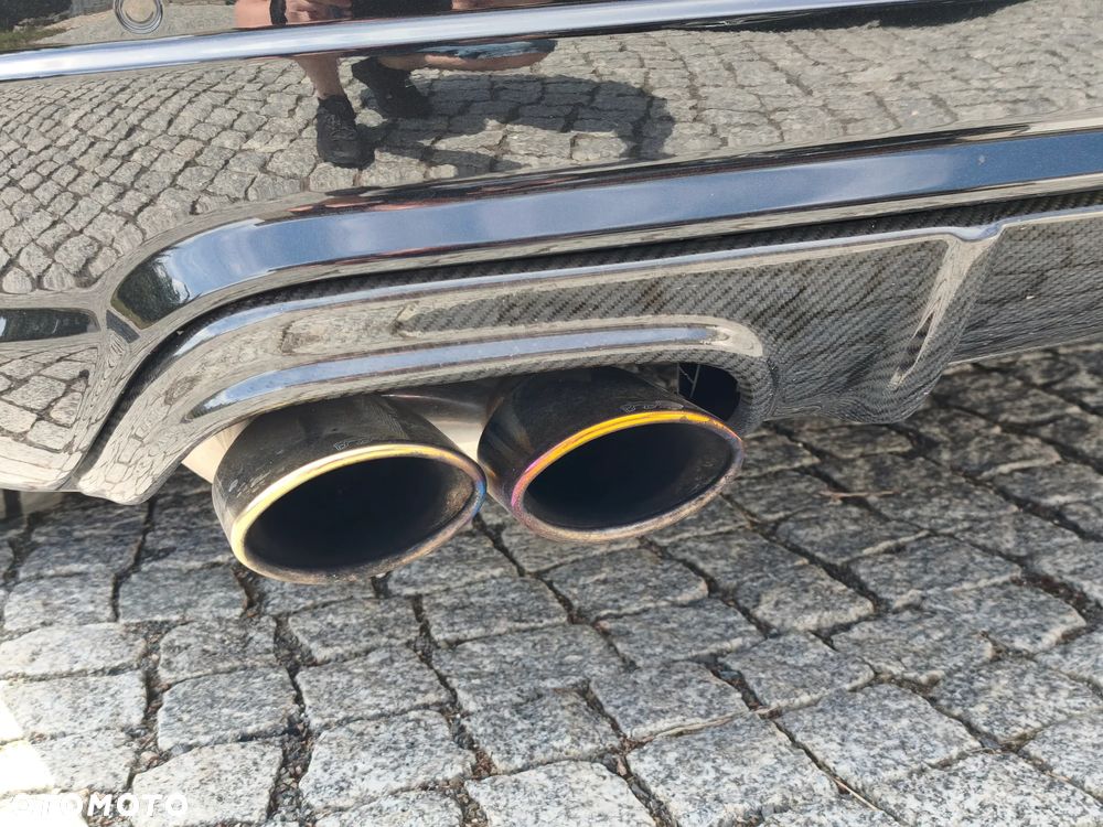 Mercedes-Benz Klasa C 63 AMG 7G-TRONIC SPORT EDITION - 14