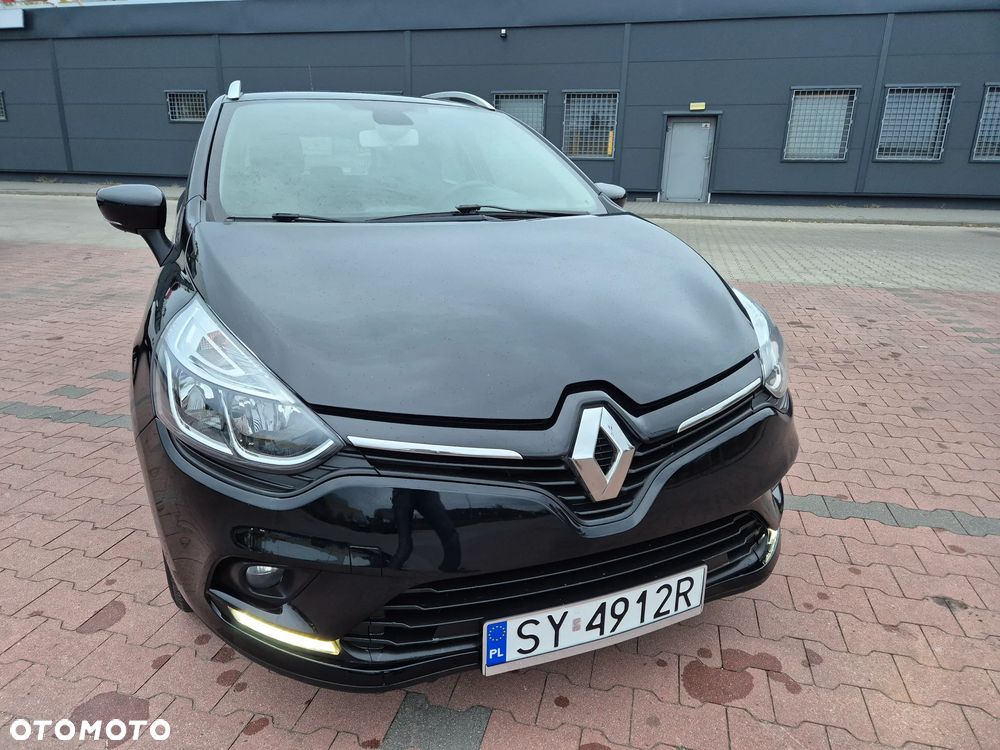 Renault Clio - 6