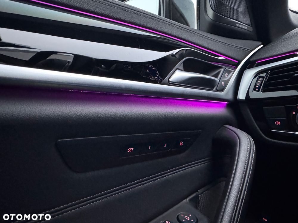 BMW Seria 5 520d xDrive M Sport sport - 19