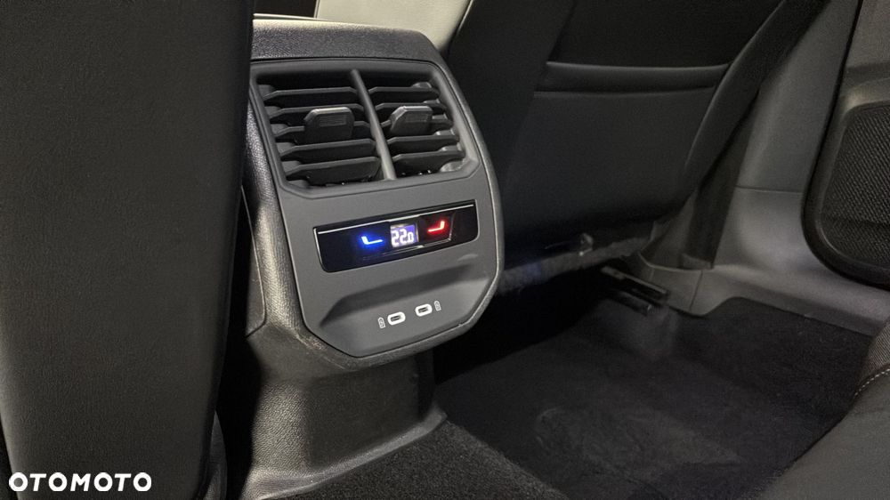 Cupra Leon 2.0 TSI DSG - 25