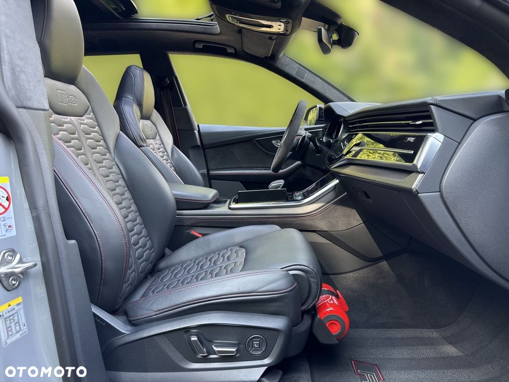 Audi RS Q8 - 15