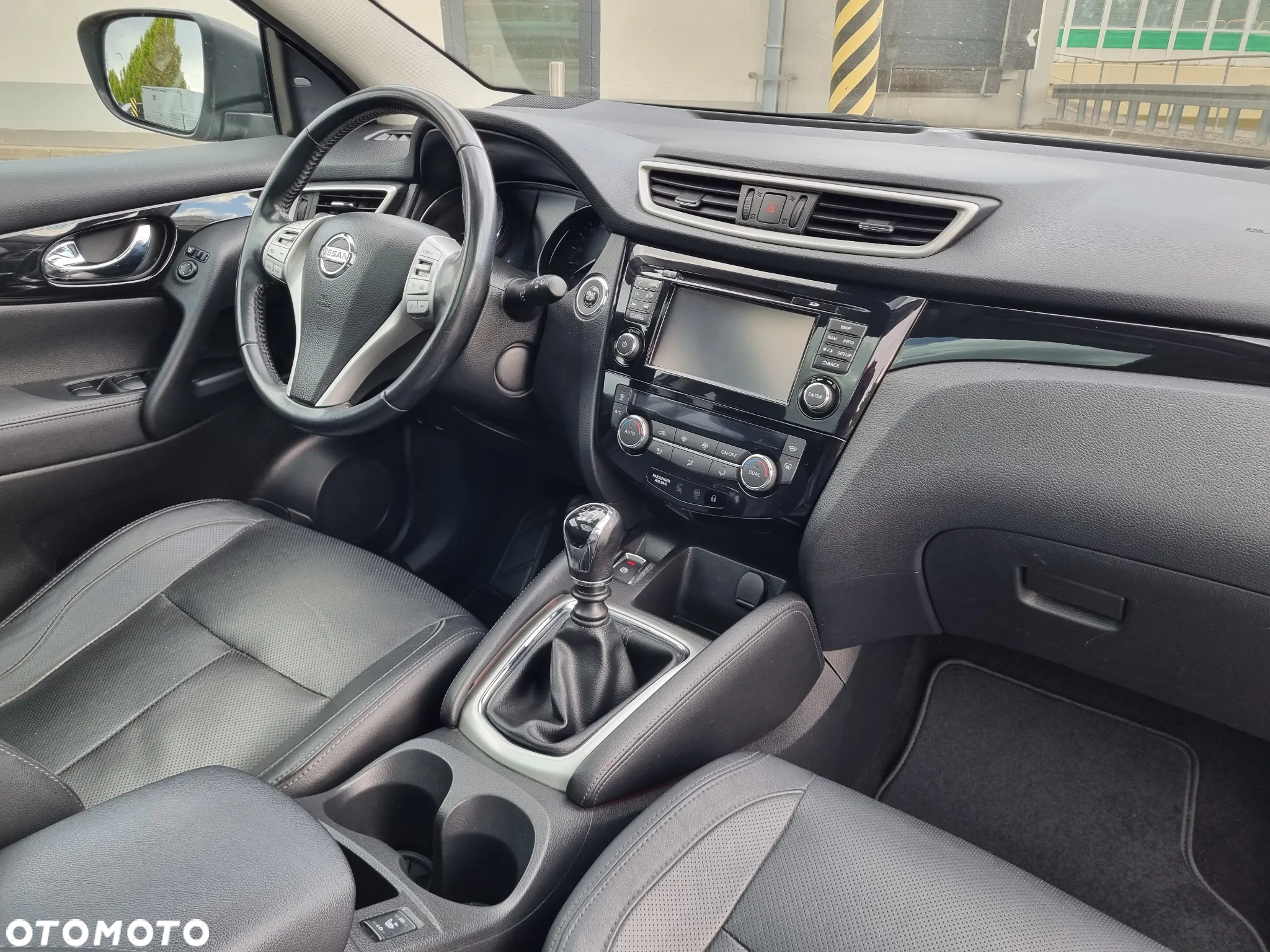 Nissan Qashqai 1.2 DIG-T N-Vision EU6 - 11