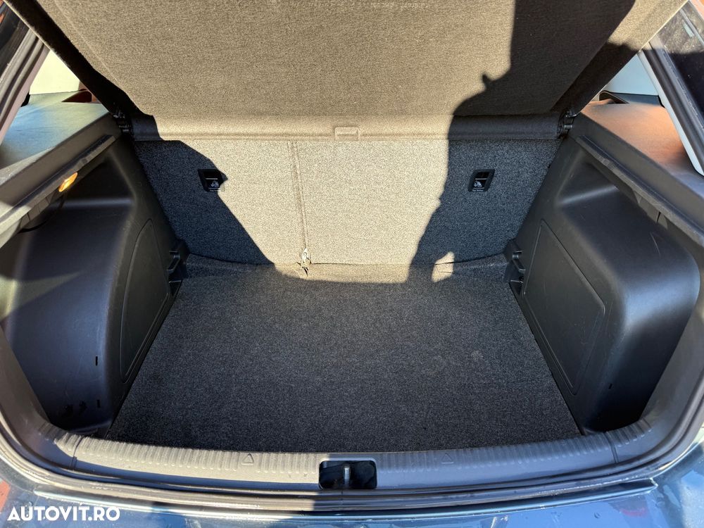 Skoda RAPID 1.6 TDI Elegance - 16