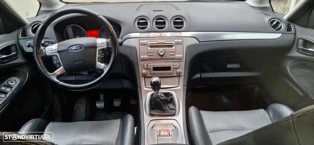 Ford S-Max 1.8 TDCi Titanium 7L - 6