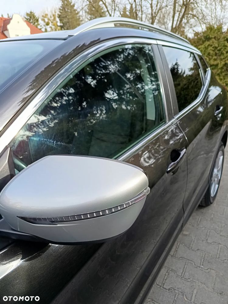 Nissan Qashqai 1.5 dCi N-Connecta - 20