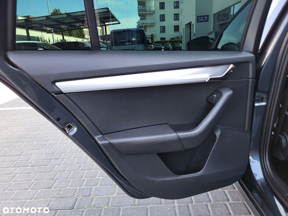 Skoda Octavia 1.4 TSI Drive - 19