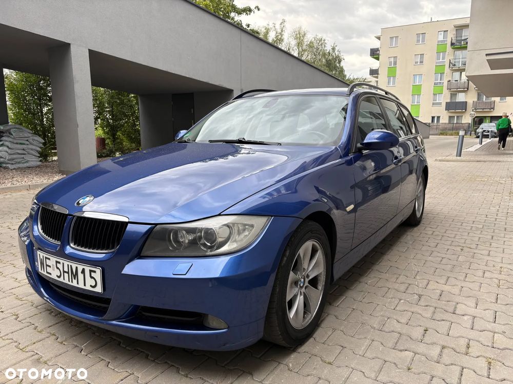 BMW Seria 3 320i - 2