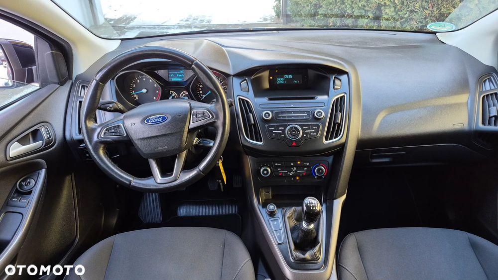 Ford Focus - 17