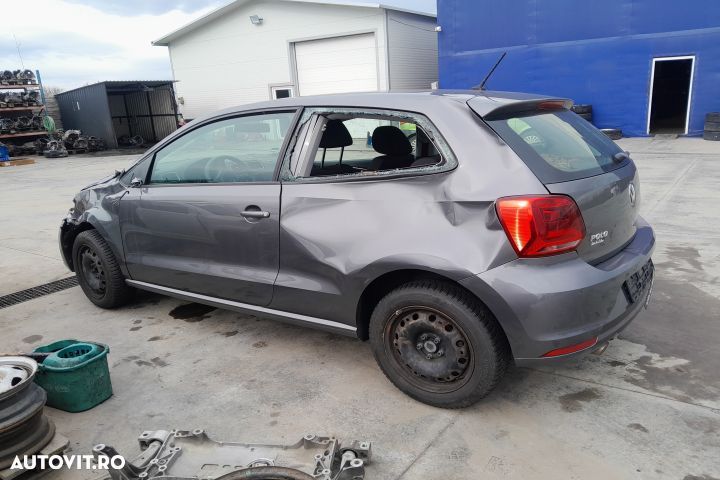 Dezmembrez Volkswagen VW Polo 5 6R [2009 - 2015] Hatchback 3-usi 1.4 - 4