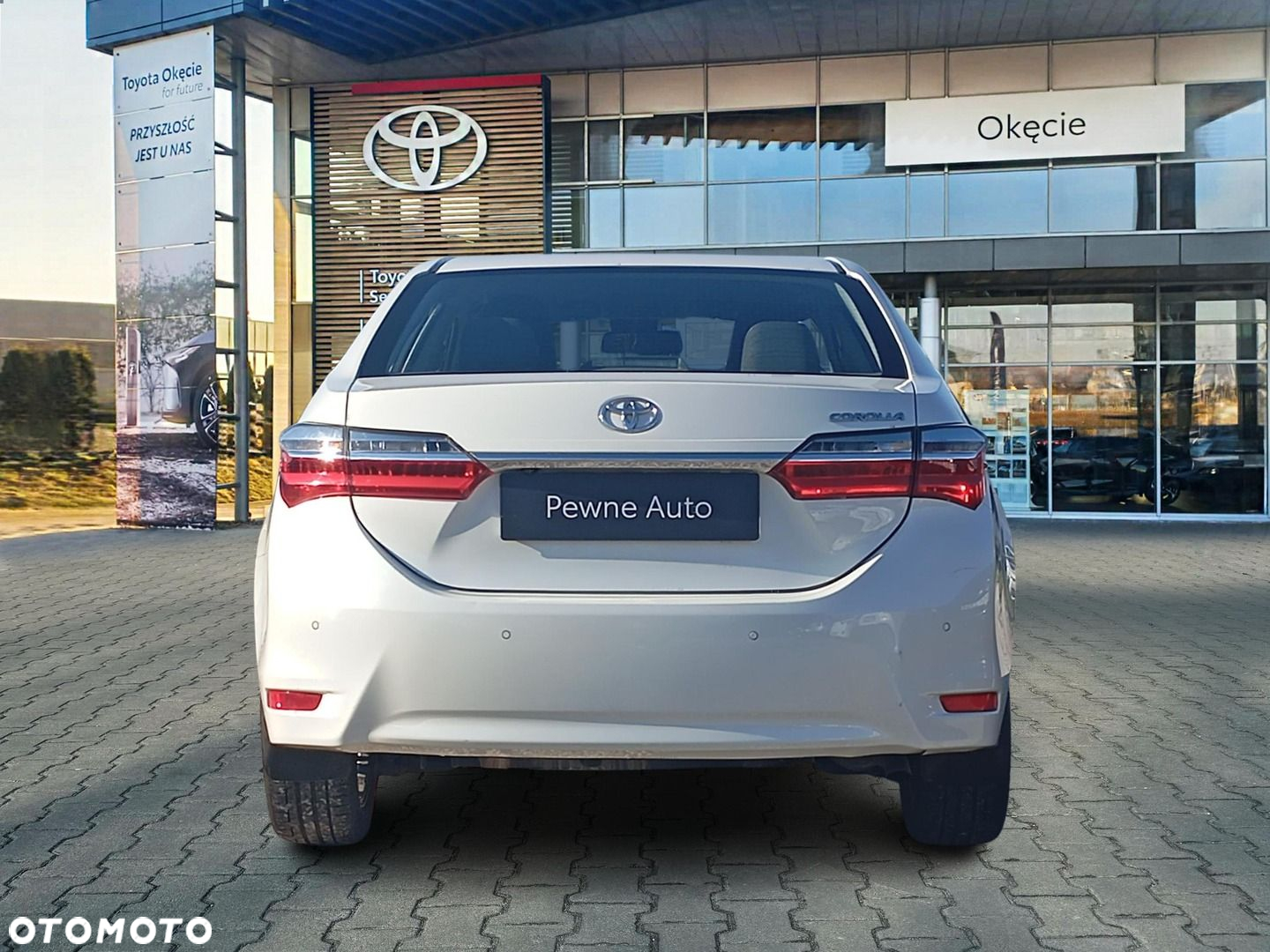 Toyota Corolla 1.6 Classic Plus - 7