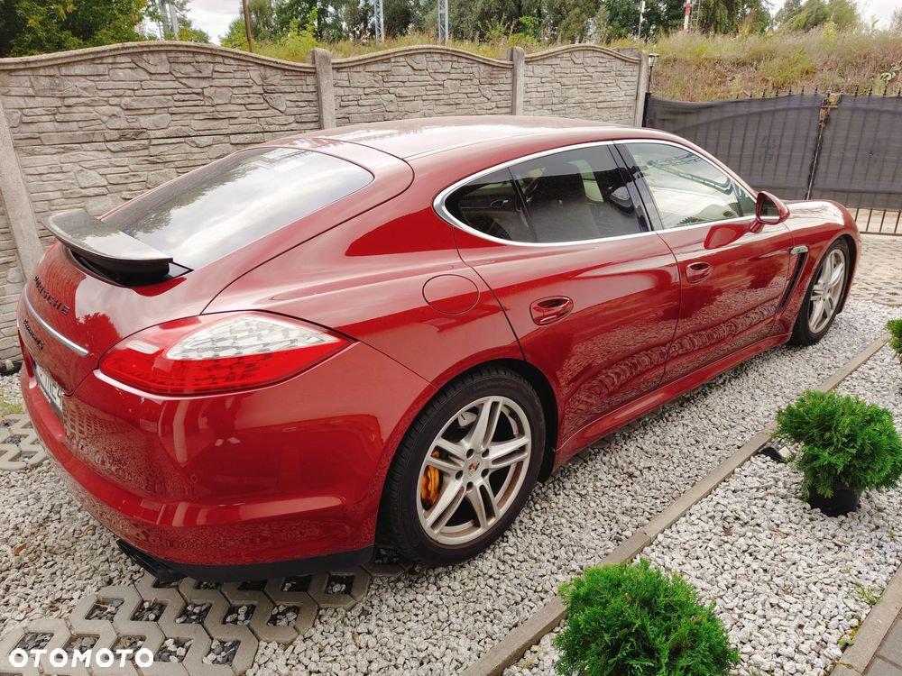 Porsche Panamera 4S - 4