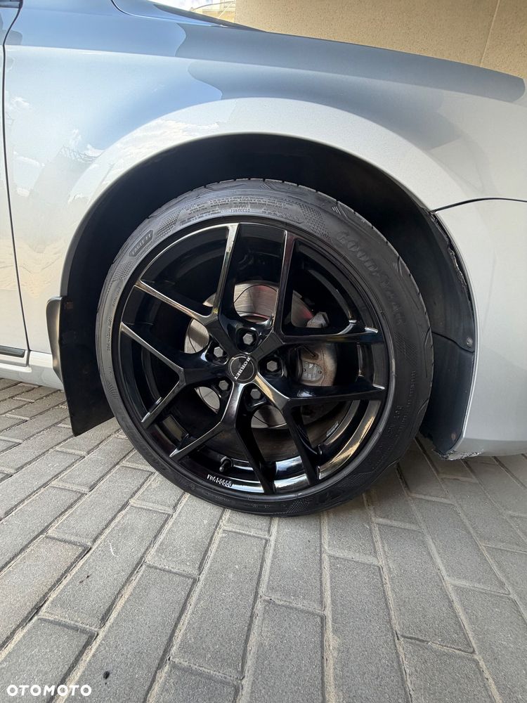 Volkswagen Passat 1.8 TSI Trendline - 9