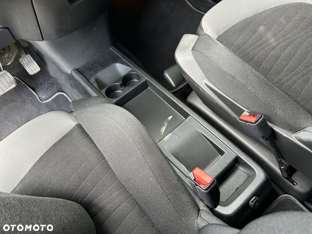 Citroën C4 Picasso BlueHDi 120 EAT6 Exclusive - 19