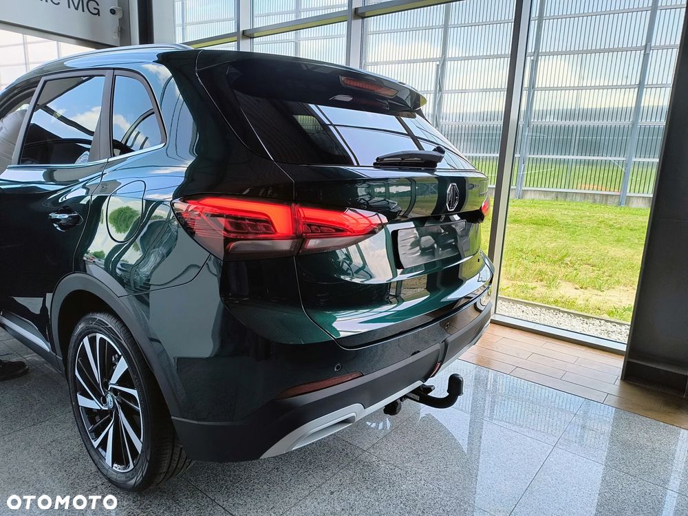 MG ZS Hybrid+ - 6