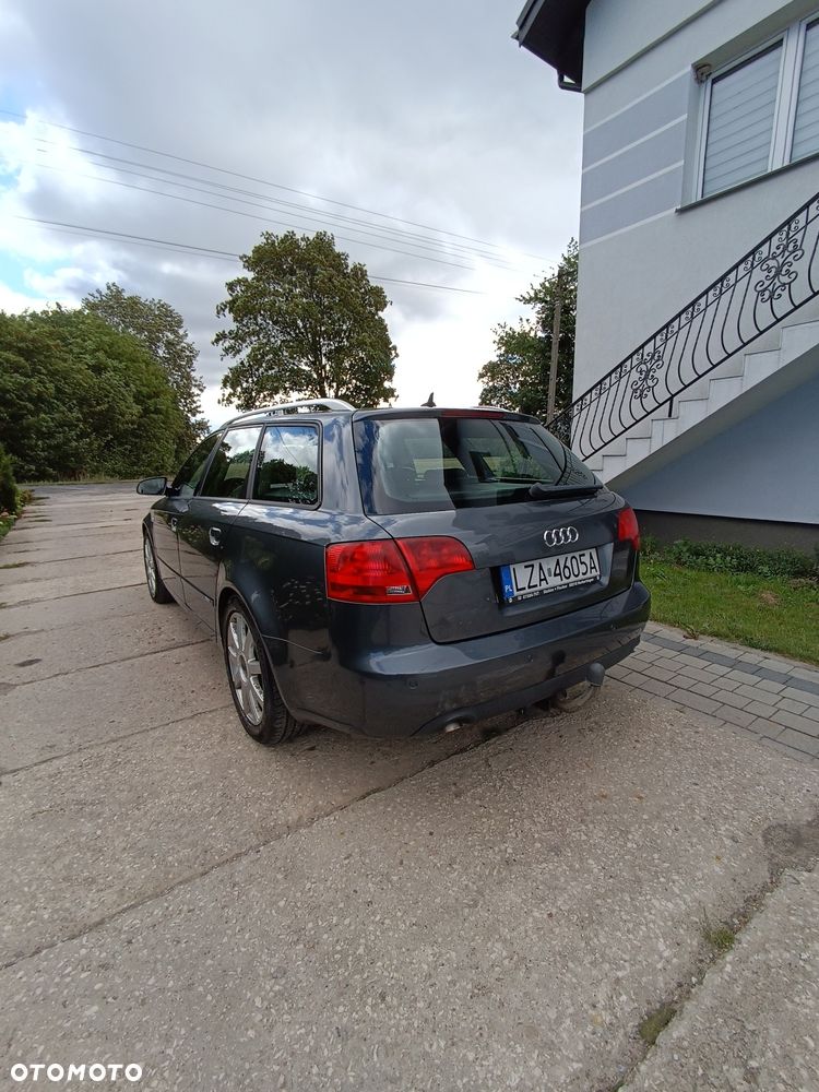 Audi A4 Avant - 5