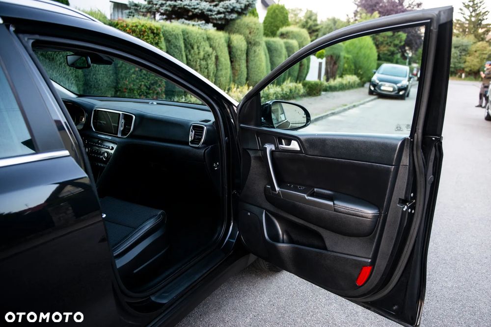 Kia Sportage 1.6 GDI 2WD DREAM-TEAM EDITION - 37