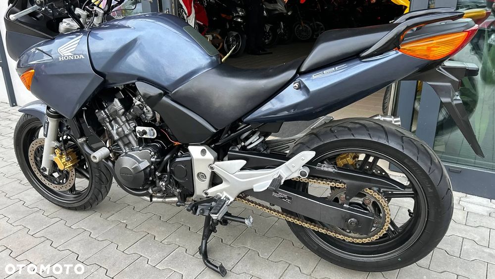 Honda CBF - 22