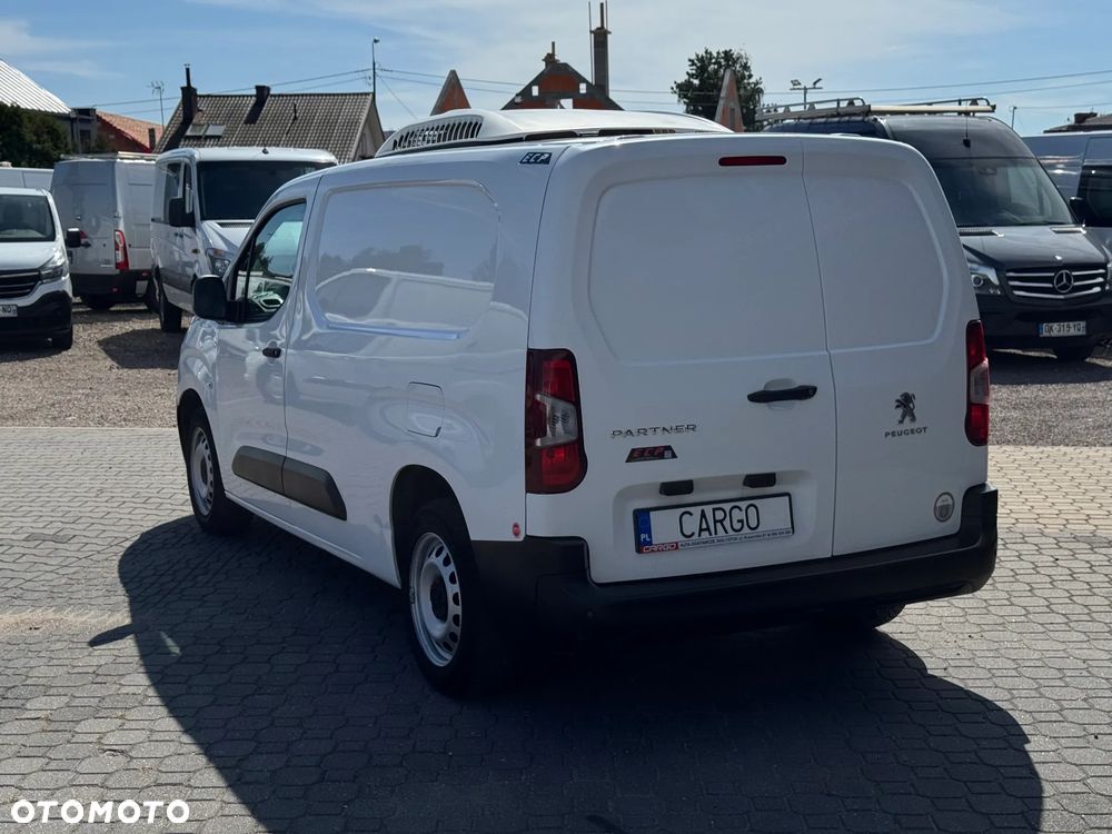 Peugeot PARTNER - 4