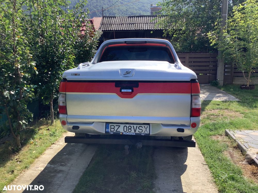 Mitsubishi L200 - 3