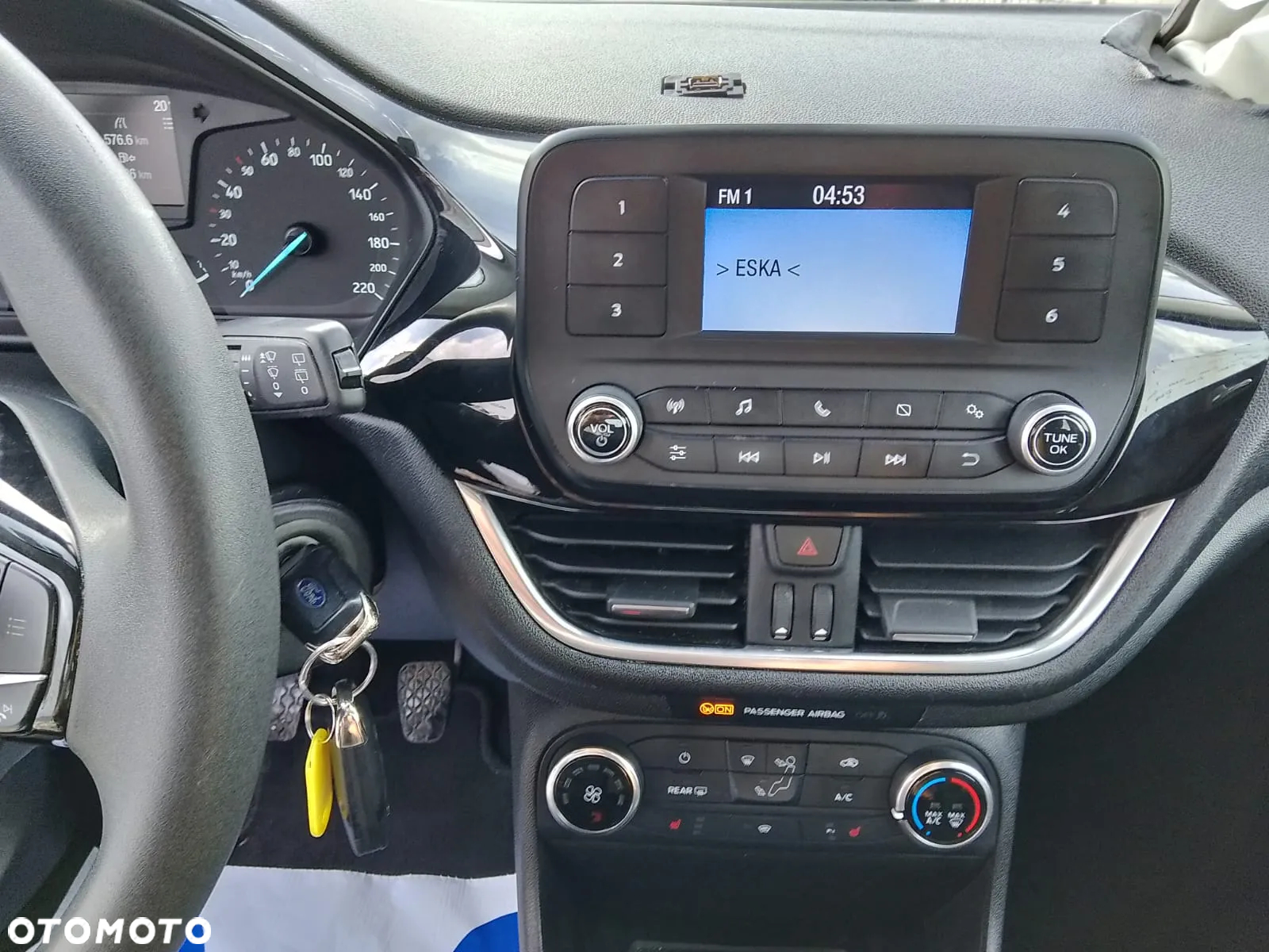 Ford Fiesta 1.1 Trend - 14