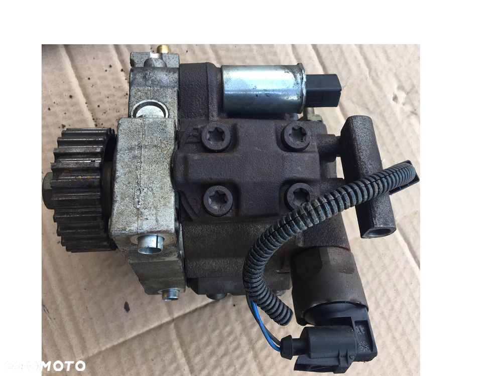 Pompa wtryskowa SIEMENS 4S7Q-9B395-AJ Land Rover Discovery 3 III / Range Rover Sport L320 2,7 TDV6 - 2