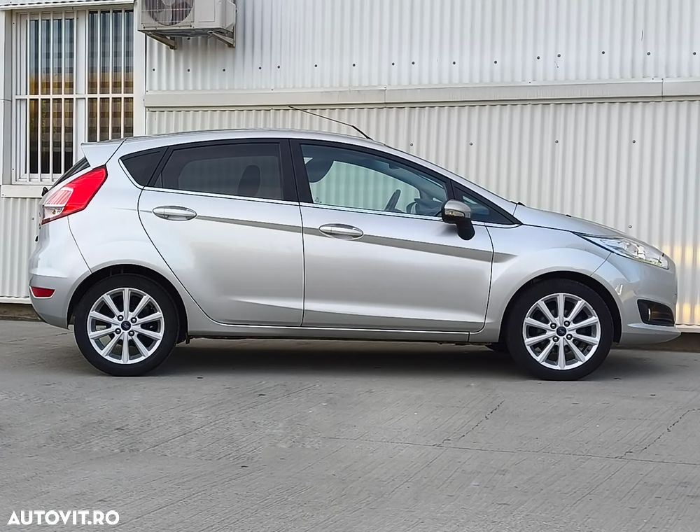 Ford Fiesta 1.0 EcoBoost Start-Stop Titanium - 9