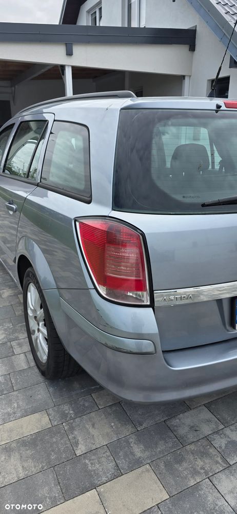 Opel Astra 1.7 CDTI - 8