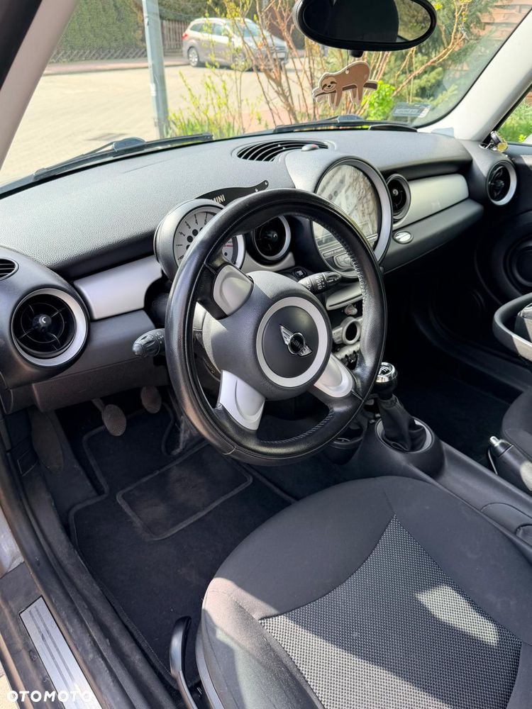 MINI ONE - 5