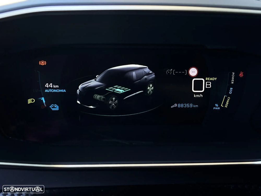 Peugeot e-2008 50 kWh GT - 10