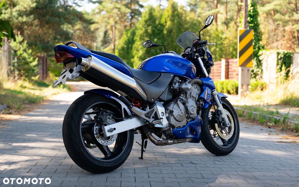 Honda Hornet - 4