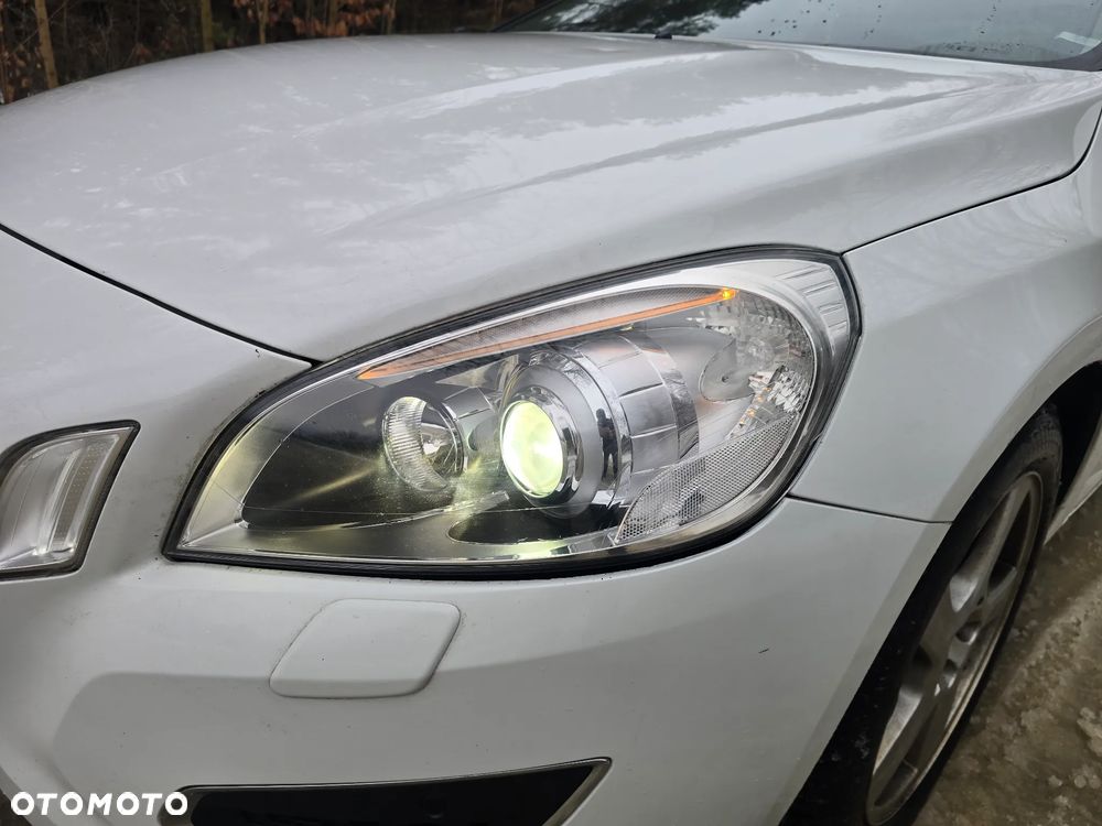 VOLVO S60II V60I BŁOTNIK MASKA ZDERZAK DRZWI XENON  BLIS RADAR  614-46 2.0T5 AUTOMAT - 8