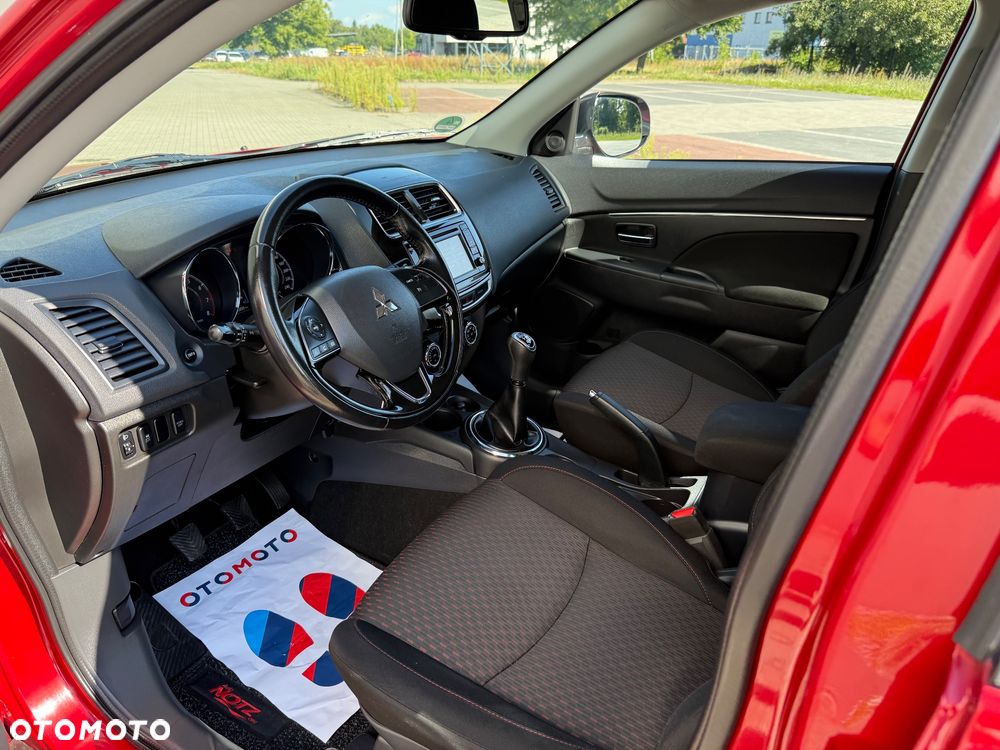 Mitsubishi ASX - 14