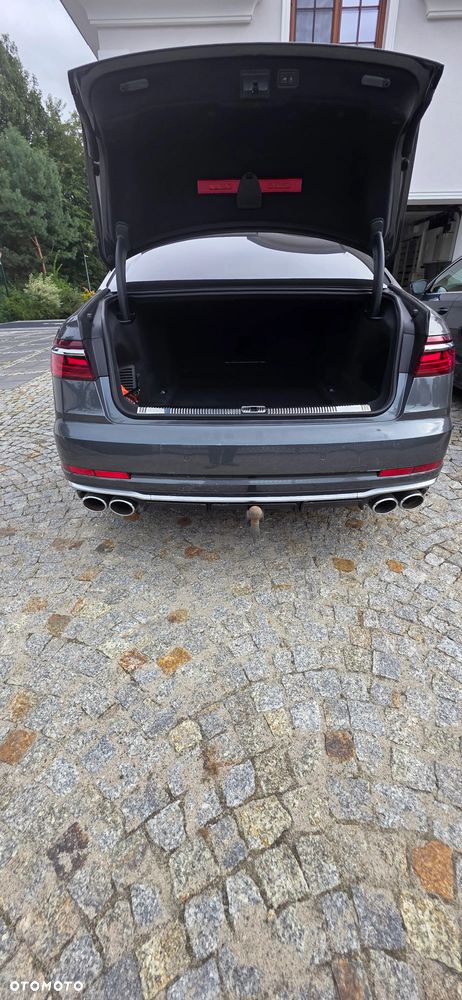 Audi S8 2022 photo 4
