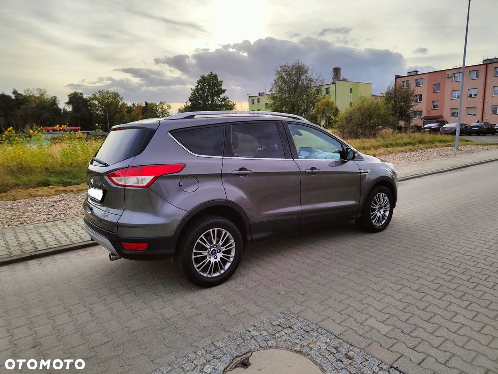 Ford Kuga 2.0 TDCi 4x4 Titanium - 5