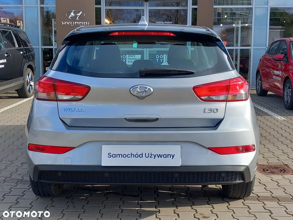 Hyundai i30 1.5 DPI Modern - 8