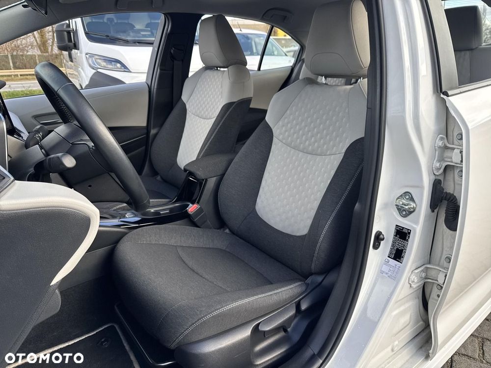 Toyota Corolla 1.8 Hybrid Comfort - 21