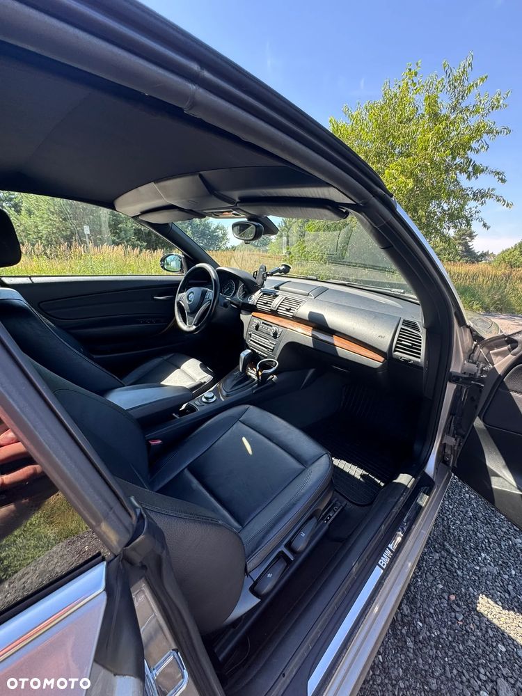 BMW Seria 1 120i - 10