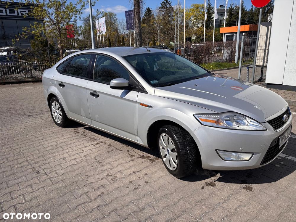Ford Mondeo 2.0 TDCi Ambiente - 15