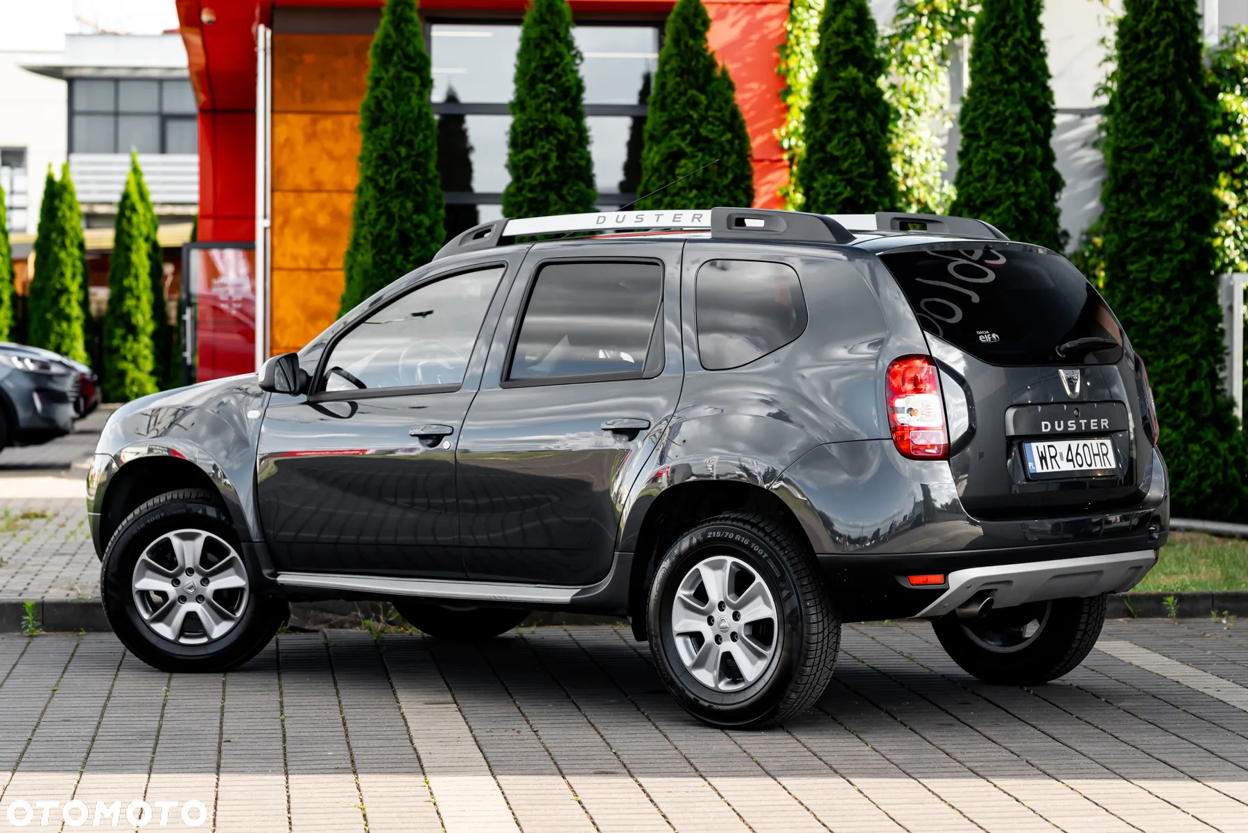 Dacia Duster 1.6 SCe Laureate S&S - 12