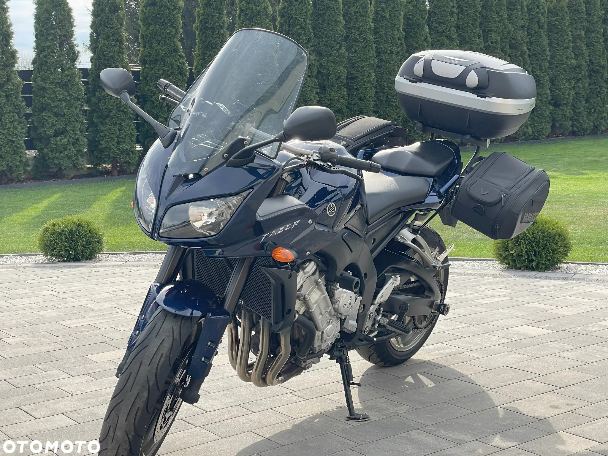 Yamaha FZ - 2
