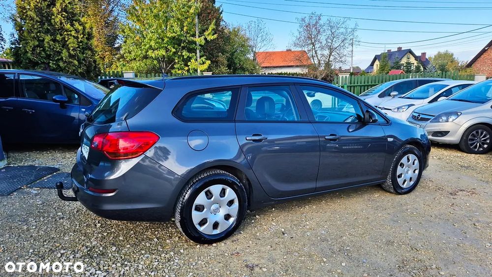 Opel Astra 1.4 Turbo Exklusiv - 14